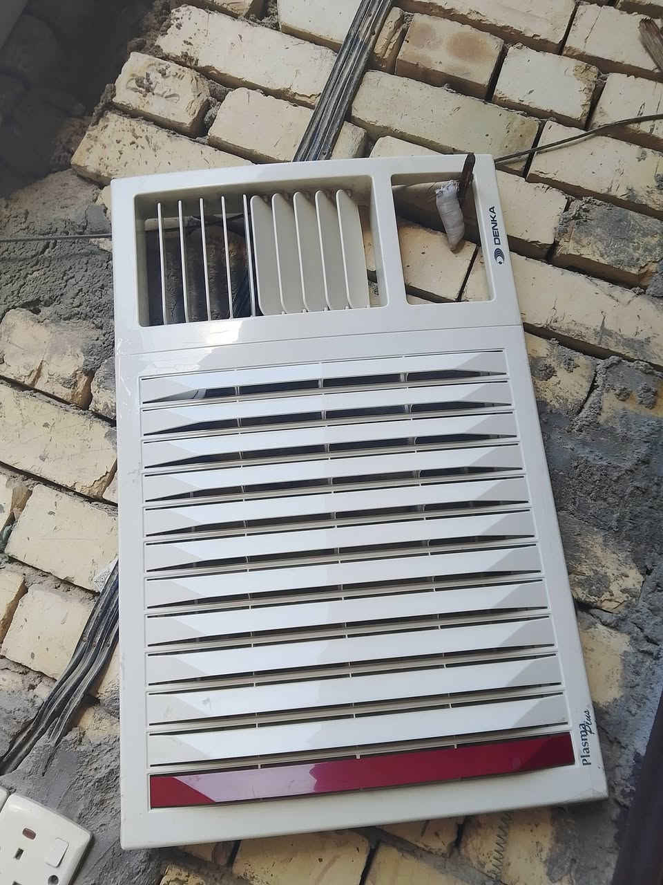 السلام عليكم مكيف شغال موسم واحد سعر 200 مكان بغداد كماليه م
***********
