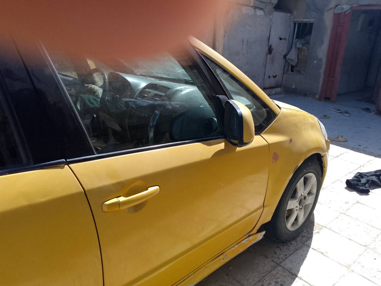 سلام عليكم سياره زازوكي ياباني 2008
بسمي مكينه كير كورلا حداديه كهربايات السعر 23      المكان ناصريه غراف رقم الهاتف  ***********.
