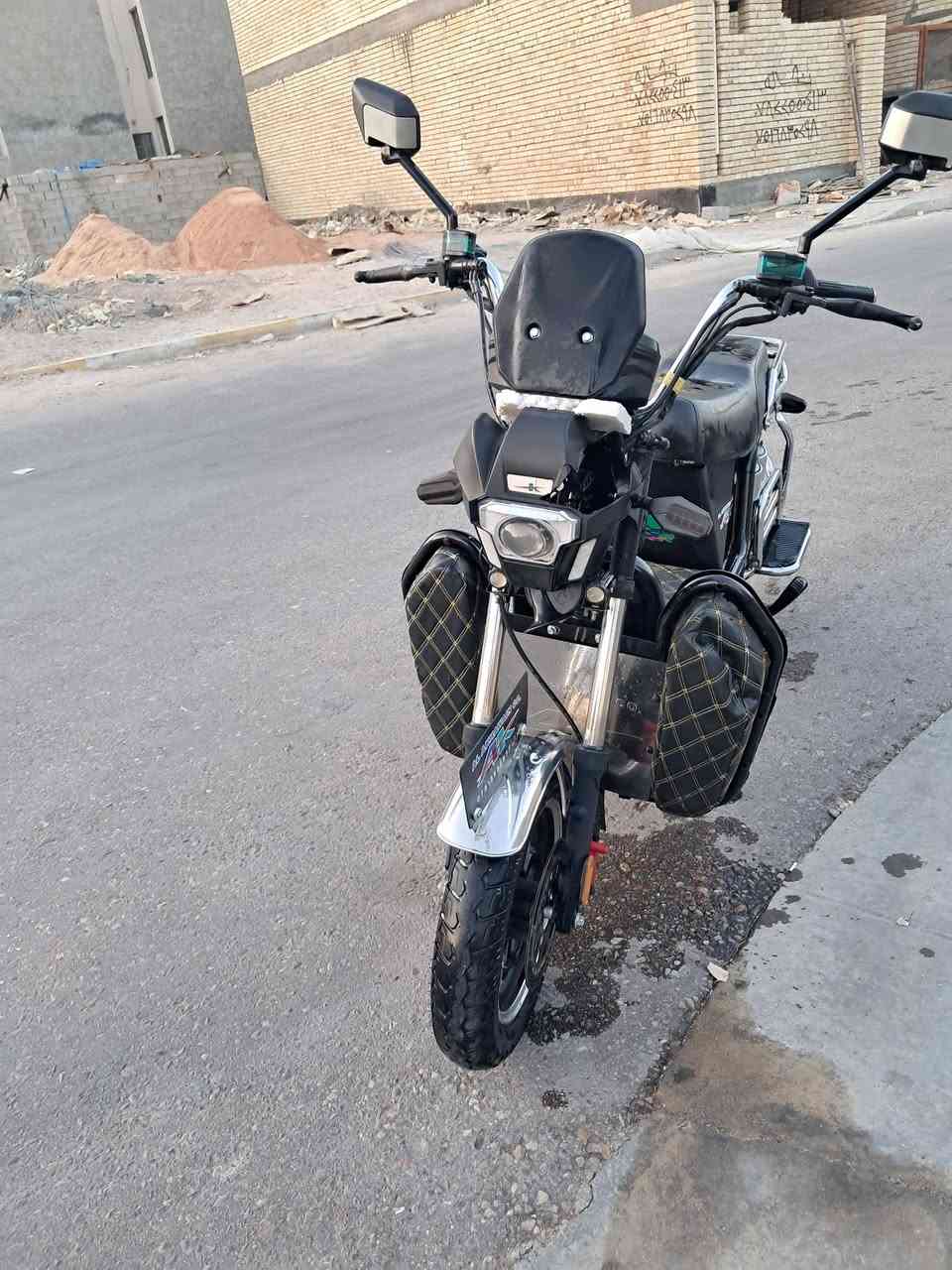سلام عليكم
جبلي للبيع
لشه بدون بطاريات
موديل ٢٠٢٤
بيه كسر بدشبول موضح بصور
دراجه جاهزه عدا البطاريات
مكان فلوجه
السعر ٣٥٠ وبي مجال
للاستفسار الاتصال
***********
