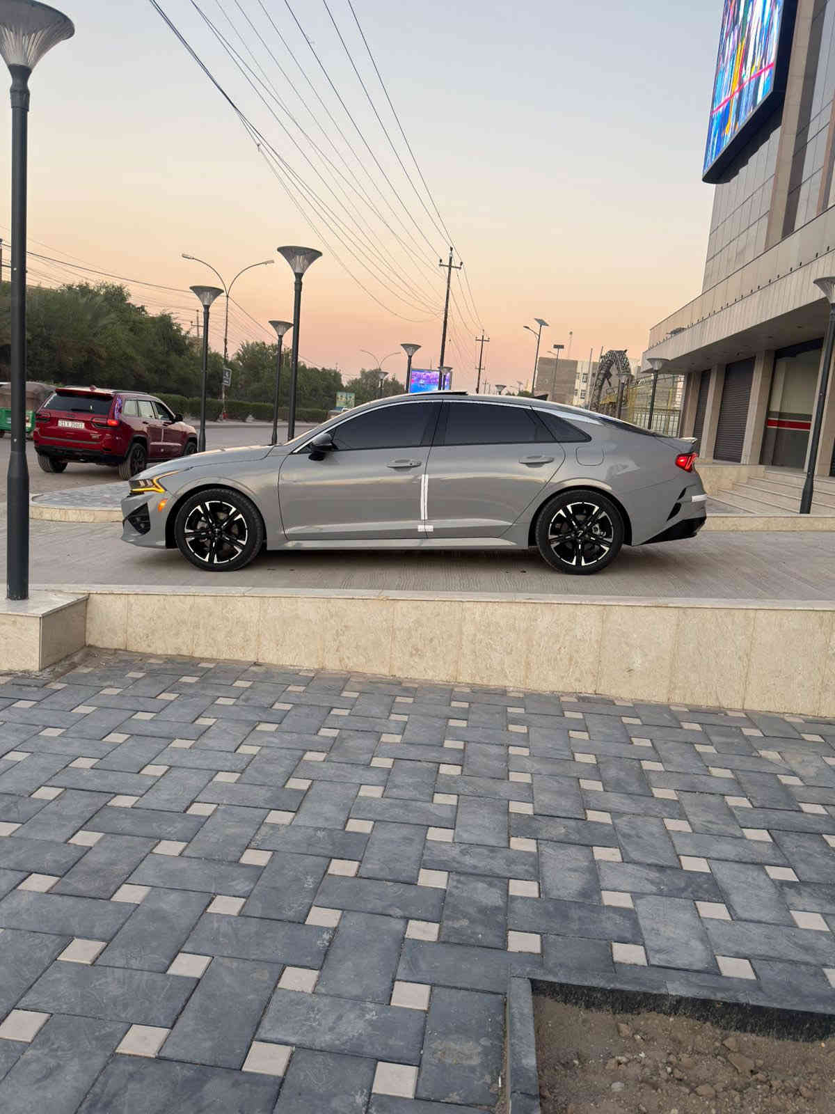 يا الله 
K5 (GT Line)

الموديل :2024

نوع المحرك :1.6 تيربو 

اللون : سموك (مميز)

وارد : اميركا حادث  موجود صورة بلمنشور

 

مواصفات :فول 1/1

1_بصمة +تشغيل عن بعد 

2_حساس جنطه اوتو 

3_بانوراما فول قمارة 

4_لايت زنون3 عدسات 

5 _لد نهاري امامي + لد خلفي 

6_كشافات 

7_رادار امامي + كامره رادار امامي 

8_رادار خلفي وجانبي + نقطه عمياء فول حساس 

9_داخل احمر مميز +كشنات جلد

10 _فول تحكم ستيرن +قياده ذاتيه ذكية 

11_كامره خلفية 

12_شاشه حجم كبير 

13_تدفئة كشنات 

14_سايد بريك بصمة 

15_شحن واير ليس 

16_مود درايف 

17_كشن سائق كهرباء 

عنوان : بغدادالسعر 188 ورقة

الاستفسار : ***********
