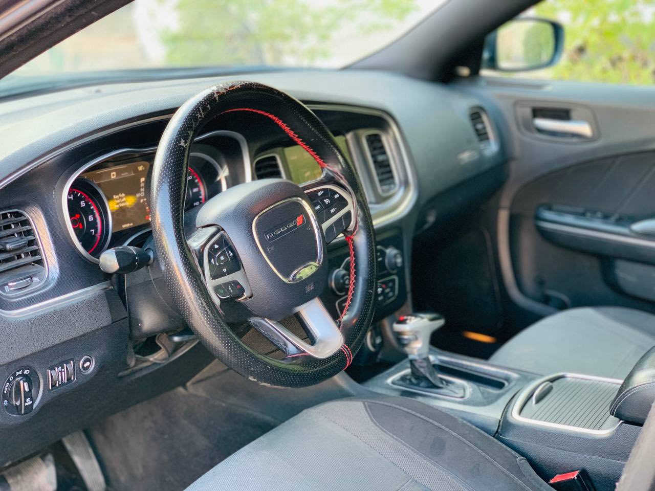 السلام عليكم
جارجر 2016 للبيع Sxt 
كشن كهرباء 
تدفئه كشنات
شاشه وكاميرا
لد امامي بلادي 
ماشيه 100 الف ميل 
جاهزه بدون اي نقص واحلا من صور 
حادث جاملغين خلفيات بدون اي دواخل 
السعر 169 وبي مجال بسيط 
للأستفسار *********** 
اي تفاصيل واتساب
