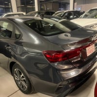 2024 ماشيه 12 الف جاملغ صبغ فقط بدون ايربك بدون  داخل السعر 155 077168...