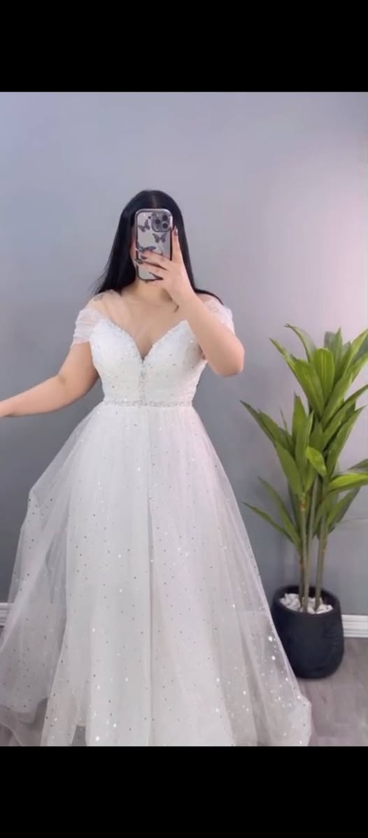 فساتين مناسبات كمية محدودة
للحجز مراسلة الحساب


**إذا كنت صاحب هذا الإعلان وتريد حذفه لأي سبب، رجاءا أرسل رسالة إلى الدعم الفني**