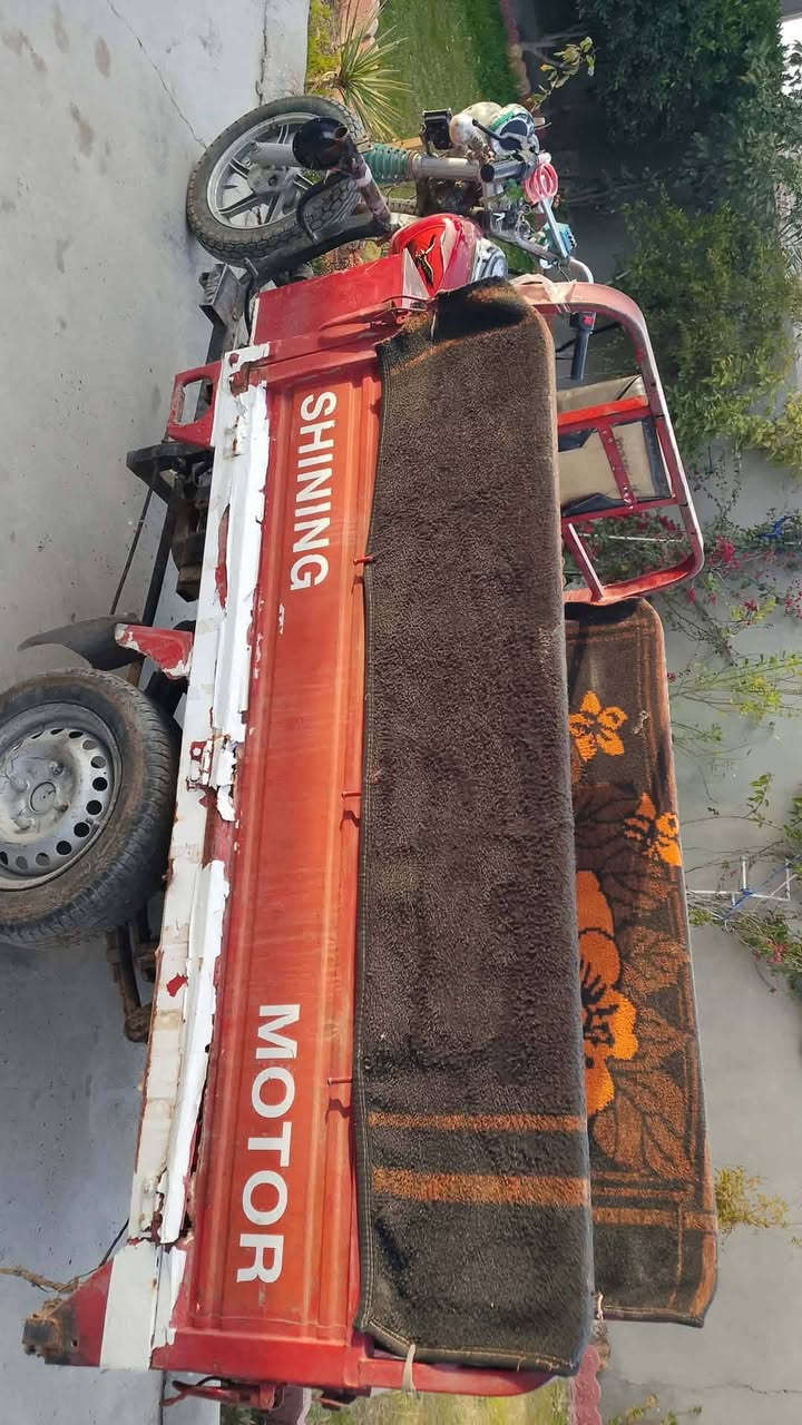 السلام عليكم ستوته البيع موديل 19 وراق صولي مكينه مكفوله يرادله ترتيبات بصيطه السعر 950 انتصل ***********
