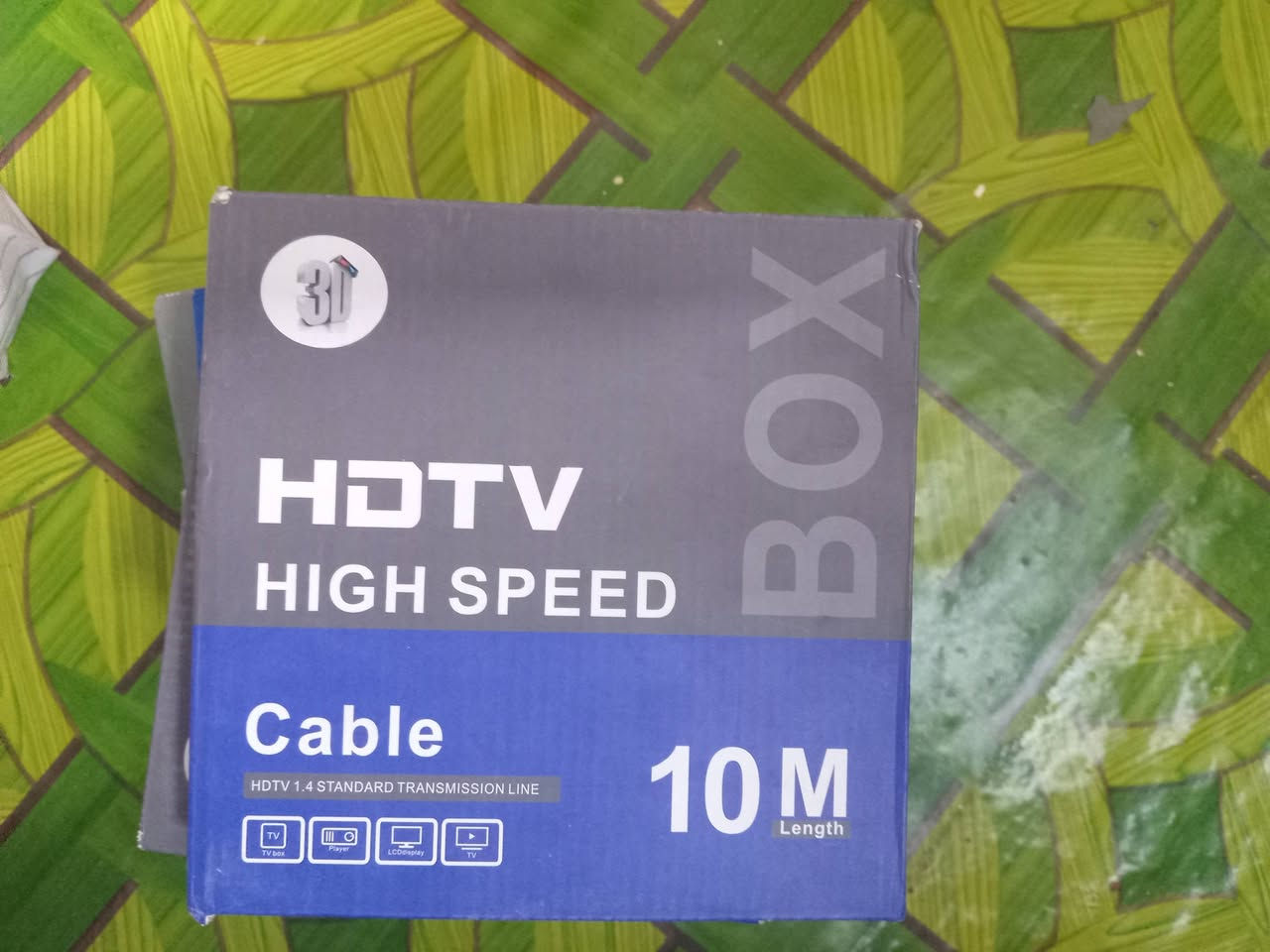 كيبلات HD عدد 6 
10 متر سعر الزوج 15 الف


**إذا كنت صاحب هذا الإعلان وتريد حذفه لأي سبب، رجاءا أرسل رسالة إلى الدعم الفني**