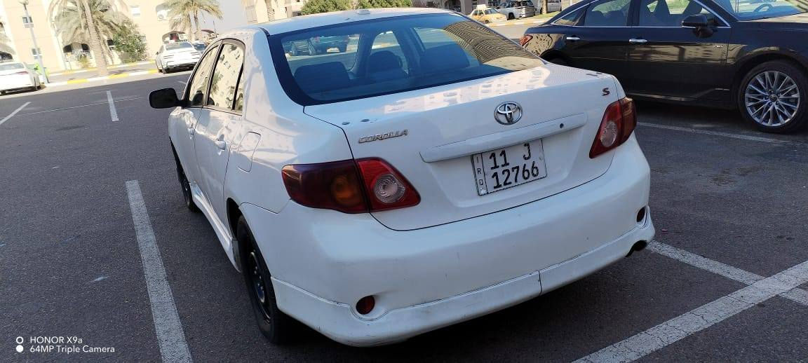 كورلا موديل 2009 وارد امريكي S رقم بغداد بيهه ضربه باب السايق وتصليح بالتكمه قطع صبغ ابيع عام افضل مكينه كير جديد رقم بغداد 
للبيع او مراوس السعر 89وبيهه مجال بسيط مال جناي جاهزه للاخير تفاصيل اكثر اتصل وتدلل *********** حلة, بابل
