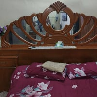 غرفه اخشاب • خشب ثقيل • مكلفه
