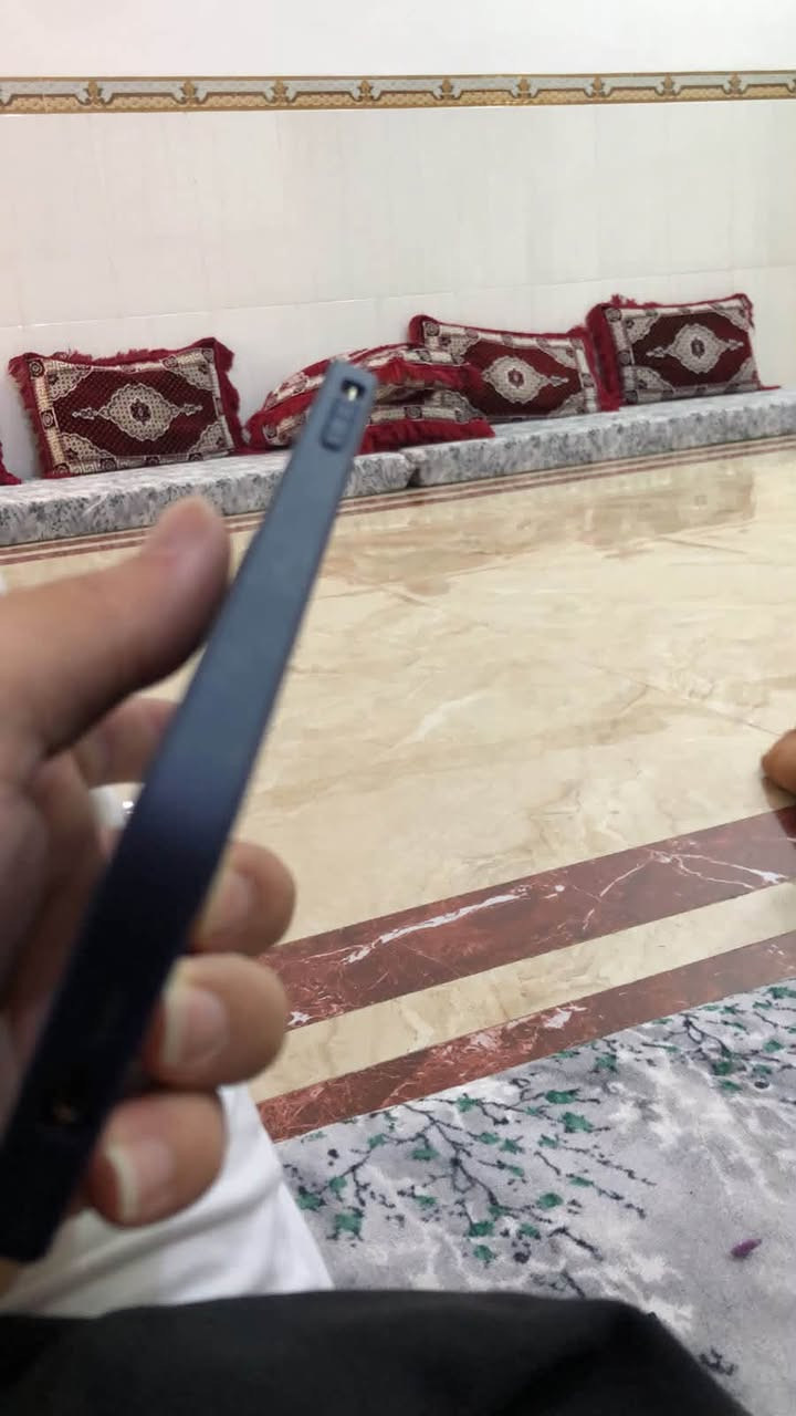 اكس ماكس للبيع او مراوس بجهاز غير اليفون مكانيًالرمادي صوفيه ***********
