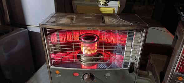 سلاوی خوداتان لێبێت دوو سۆبەی تۆربۆی زۆر خاوێن بۆ فرۆشتن هەر بەرێزێک خوازیارە پەیوەندی بکات یا خود نامە بنێریت  
***********
***********
تێ بینی ناو نیشام  سۆران بەرزێوە
