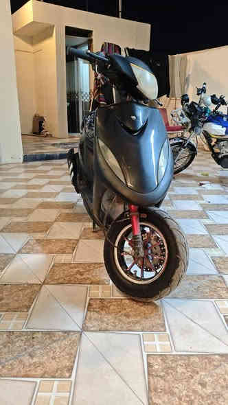 سلام عليكم دراجه ماكس البيع دراجه كلش حلوه ما ناقصها شي شغل وتمشي مكاني تكريت رقمي *********** مراوس دراجه ايراني هم يرهم حسب القناع الجميع
