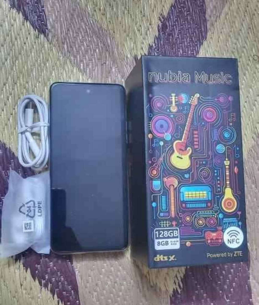 سلام عليكم نوبيا ميوزك ابحث عليه وشوفه جهاز حلو بطاريه 5000 اضائه خلفيه تفاعليه 
غراضه كرتون ولاسق وكفر واير شحن مكاني نجف 100 سعره النجف, العراق


**إذا كنت صاحب هذا الإعلان وتريد حذفه لأي سبب، رجاءا أرسل رسالة إلى الدعم الفني**