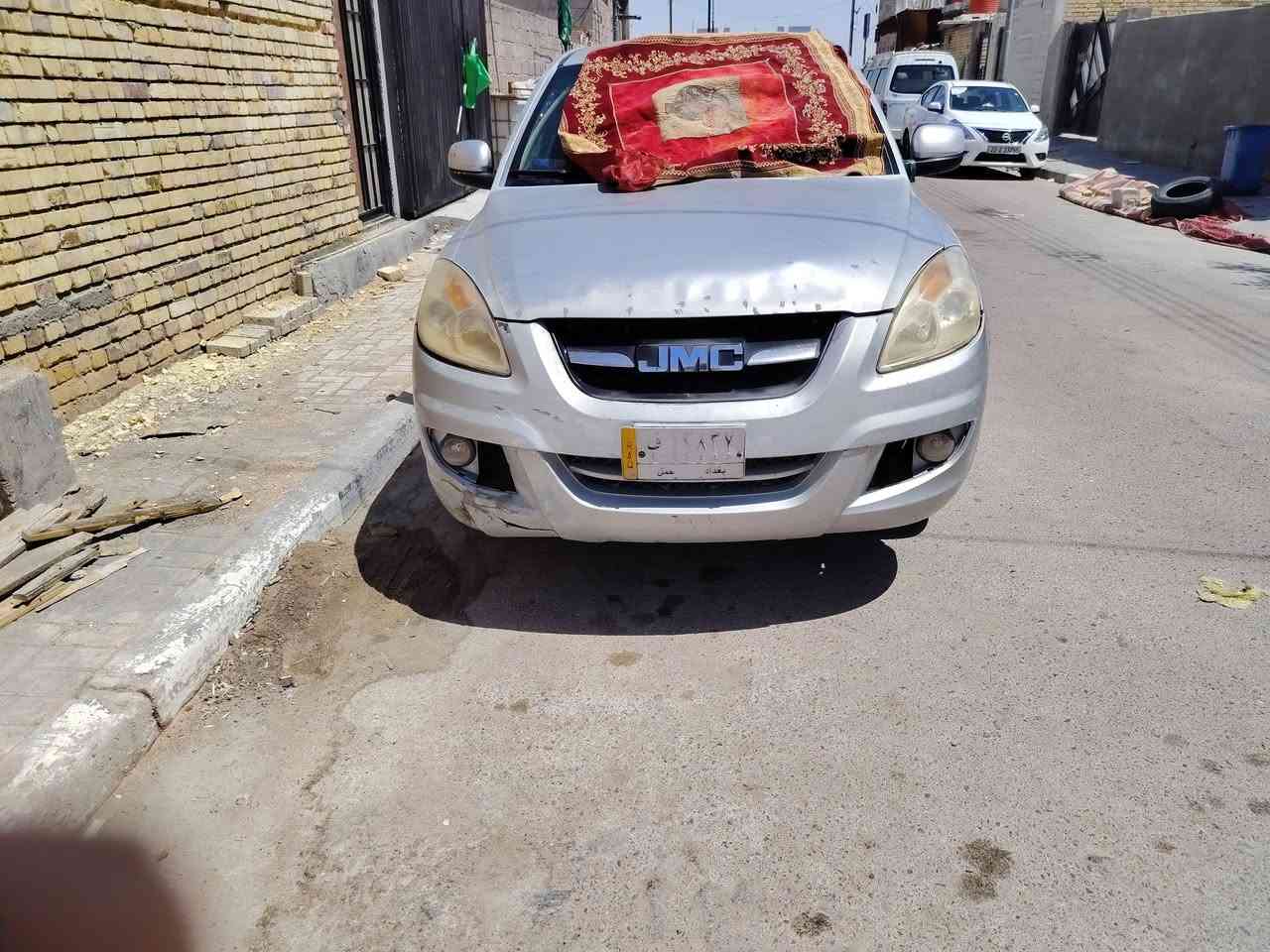 السلام عليكم
سياره بيكم للبيع رقم بغداد مكينه كير موستبيشي بلاد تبريد شغال حداديه 80 طستها حلوه السياره بيها خياسات كما موضح بصور مكان السياره البصره جاهز لتحويل ومطلوب ٢٠٠ الف فقط مشروع وطني تتحول بكل المحافظات...السعر 43 ***********
