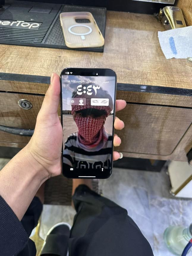 للبيع آيفون 16برو ماكس ماخذ قبل تقريب شهرين وحتاجيت اريد ابيعة الجهاز نضيف كلش ومتداخلة اي صيانة بطارية 100 مشحون 121 فقط كارتونة موجودة كيبل اصلي كفرات ثنين مكاني بلديات *********** واتساب سعر 1550 وبي مجال قليل
