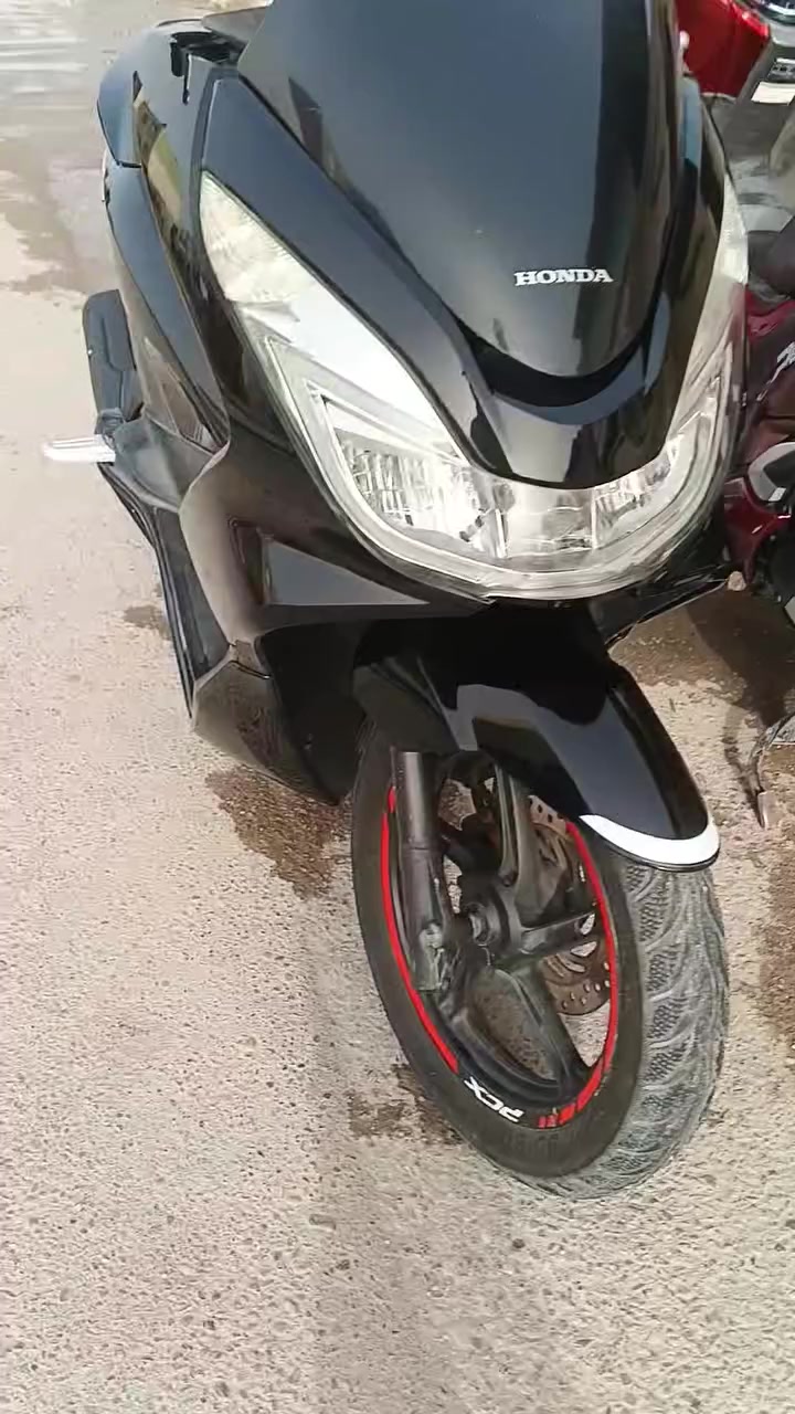 بيسي إكس ياباني دراجه خير من الله بل تصوير موضحه
مكاني بغداد السعر 15$ وبيه مجال ***********
