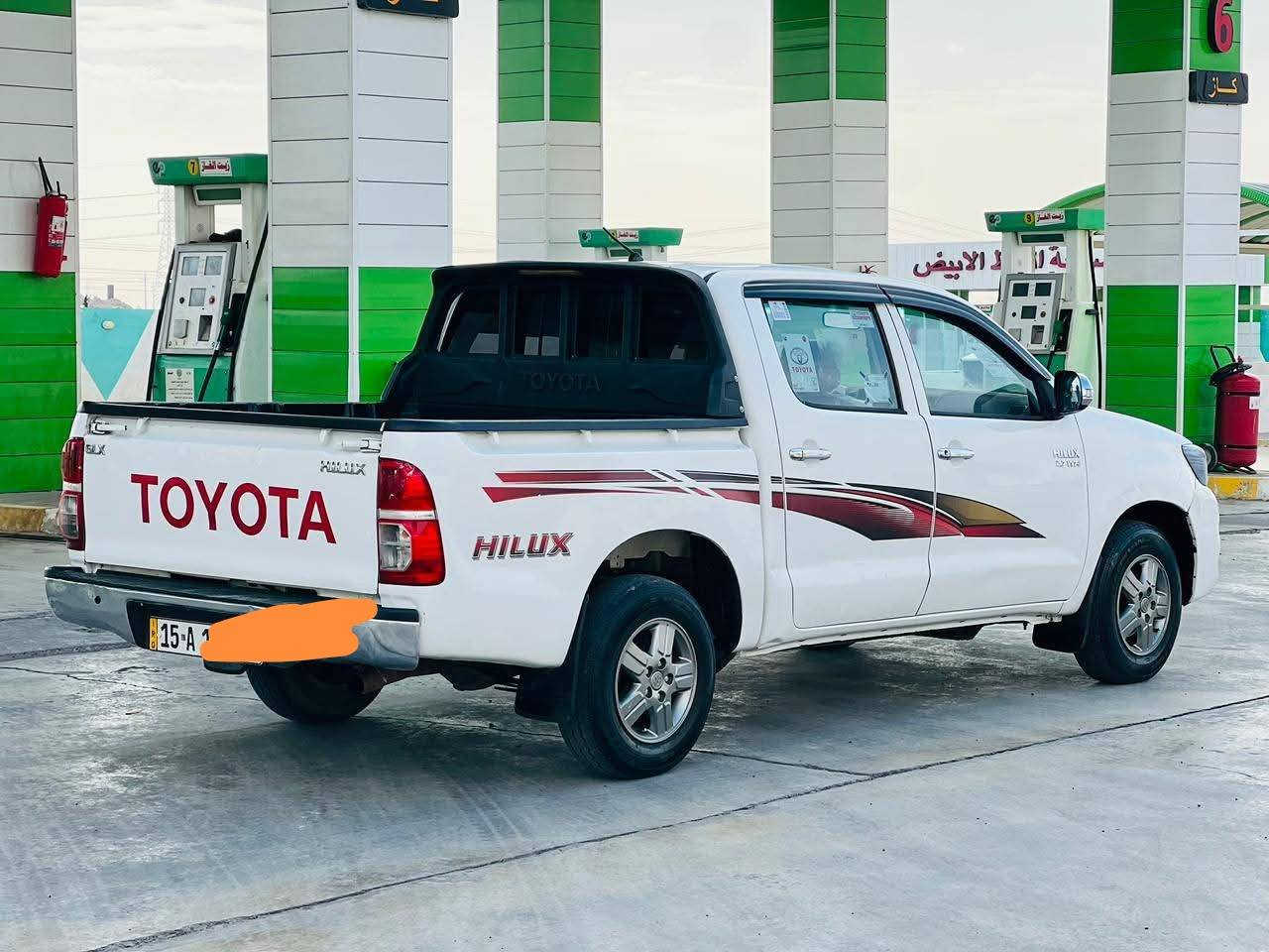 شباب سياره تسوا أكثر من هاذا سعر خفيت رقم خاف واحد يريد يبيع يشتري ثاني شي ترا ضرف الحكمني               السلام عليكم. للبيع تويوتا 2012.   سعوديه   رقم انبار شرطه تحويل.  اوتوماتيك .    سياره جديده محرك كير صدر تبريد كله جاهز        بيها باردات شبرا والباقي مقفول كفاله عامه ة  مواصفات السعودي معروفه. السعر 100 بيها مجال للطيبين      مكان السياره فلوجه حي العسكري. رقم الهاتف ***********
*********** اتصال علئ أرقام فقط
