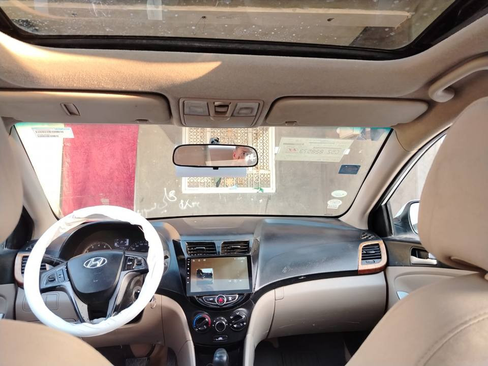 هونداي اكسنت موديل 2016 خليجي رقم بصره تحويل سنويه لل2028 وارد خليجي بيه تبديل جاملغ و رشات صبغ قليل من الخليج والباقي كفاله مكينه وكير وحداديه وتبريد تايرات كله جديد مكينه ١٦٠٠ سياره جاهزه فول مواصفات واحد على واحد فتحه سقف تحكم ستيرن شاره بل مرايه شاشه كبيره كامره دسك خلفي وأمامي ويل كب حساسات فول مواصفات كلش مكان سياره ناصريه سعر 93 بيه مجال قليل رقم الهاتف *********** انه مكلف بل نشر البصرة, العراق
