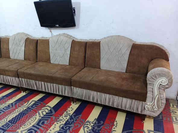 ديوان نضيف بدون اضرار ب 175
***********
