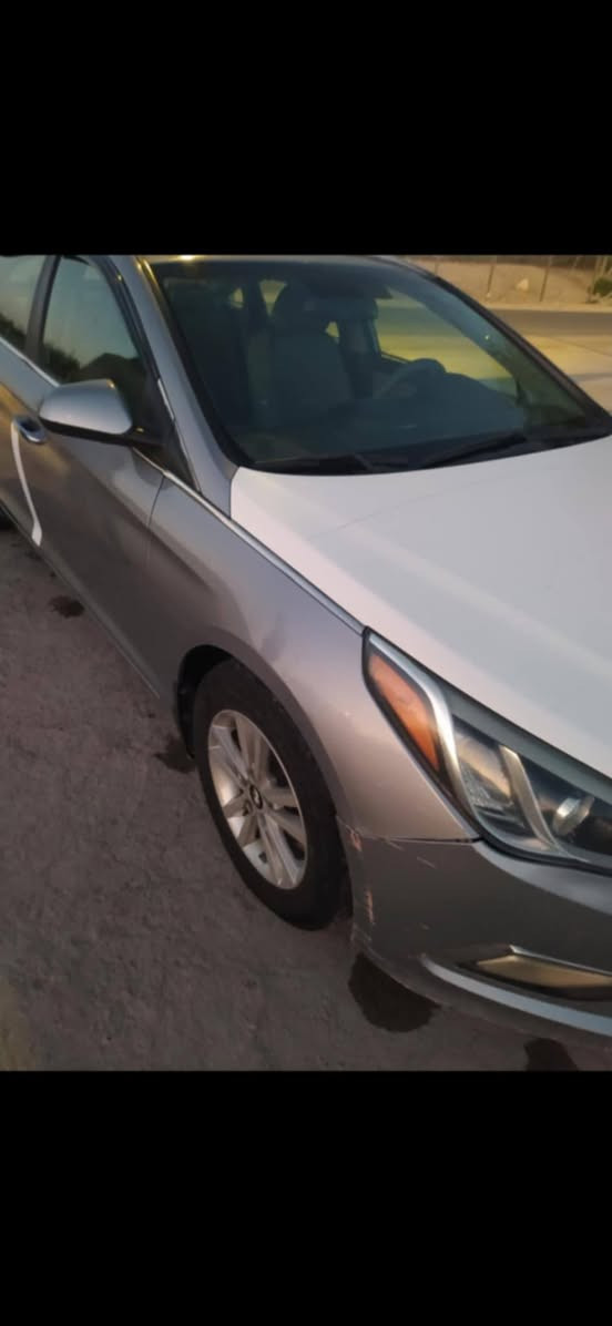 سوناتا 15 للبيع رقم بابل دولي  بسمي مكينه كير تبريد خير من الله سنويه لل 28 حادثها فقط بنيد ب امريكا مبدل مكينه صور الحادث ايضاً مرفقه 2400     السعر 115
***********
