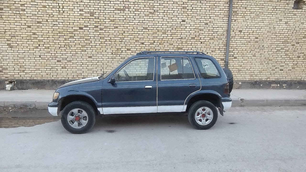 سبورتج جاهزه تريك اربيل
شعندك مراوس نزل مكاني ناصريه
***********
