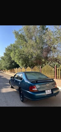نيسان 1998 • بدون ضربه • صبغ جمالي
