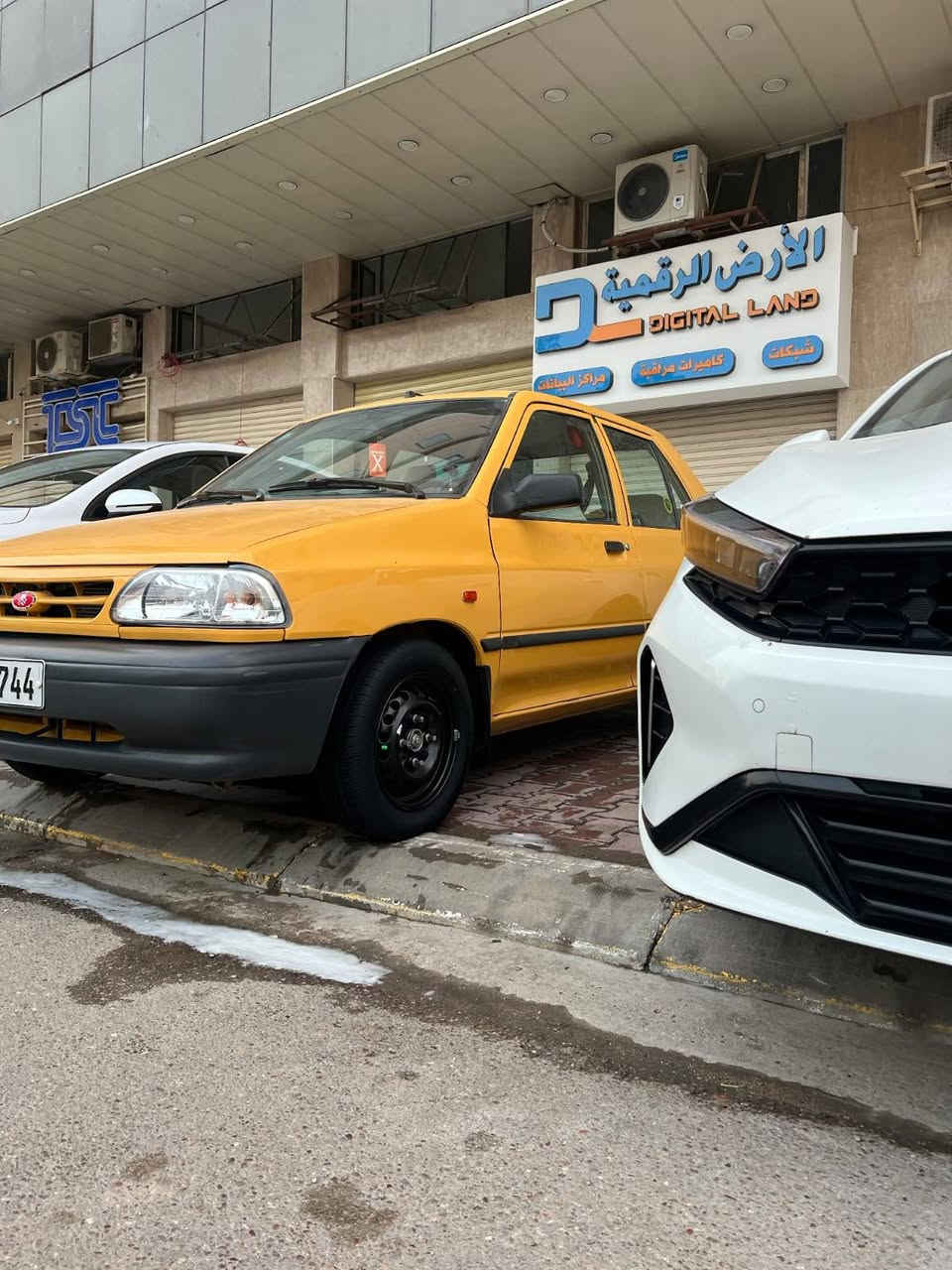 سلام عليكم 
سايبا مديل 2015 سياره حلوه أو جاهزه فقط خيط تبخير السعر بيه طخه يم قبق البانزين 
السعر 38 مجال بسيط بغداد البلديات 
الهاتف ***********
