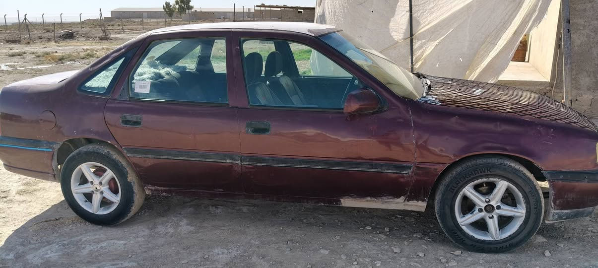 اوبل فكتره موديل 92 محرك وكير شرط مكانها تلعفر حچم 16السعر 25 /التواصل***********
