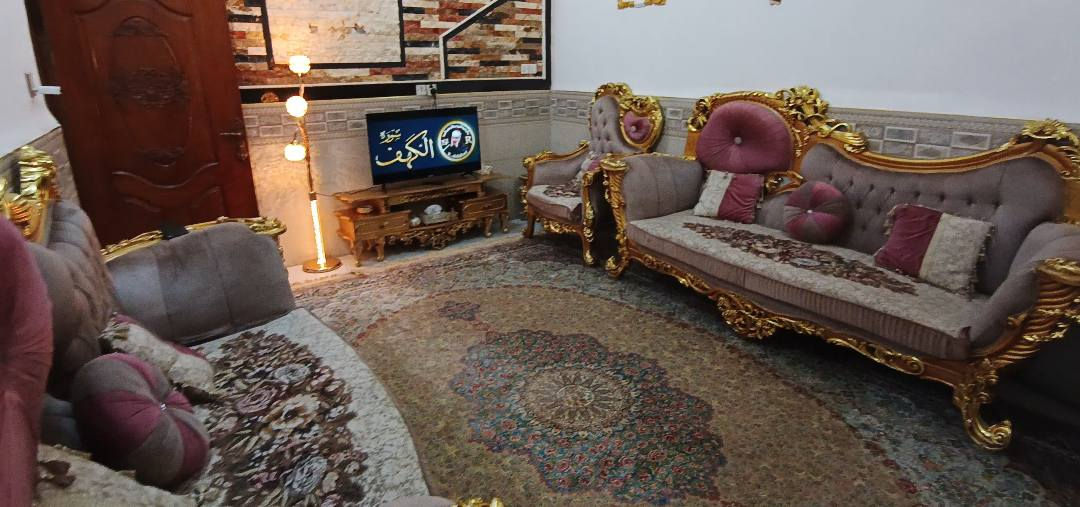 بيت للبيع المساحة 85م طابقين  3غرف مع استقبال وصاله يباع مع الاثاث. العنوان / حي سومر الثانية. المدخل الاول البوبيات مقابل شركة اليساري فرع جامع الرحمن قريب على الشارع. والمدخل الثاني . فرع الجنسية القديم أو الاسعاف الفوري في الحر عليه السلام . عرض الفرع 6م
الاتصال على الرقم ‏‪*********** سند 25 علما باان منطقه مجاري وجاري العمل بالمقرنص. يبعد عن الامام الحسين ٥ دقائق بسيارة موقع ممتاز وكافه الخدمات وخط كوسترات عل شارع العام
بيت للبيع المساحة 85م طابقين  3غرف مع استقبال وصاله يباع مع الاثاث. العنوان / حي سومر الثانية. المدخل الاول البوبيات مقابل شركة اليساري فرع جامع الرحمن قريب على الشارع. والمدخل الثاني . فرع الجنسية القديم أو الاسعاف الفوري في الحر عليه السلام . عرض الفرع 6م كربلاء, العراق
