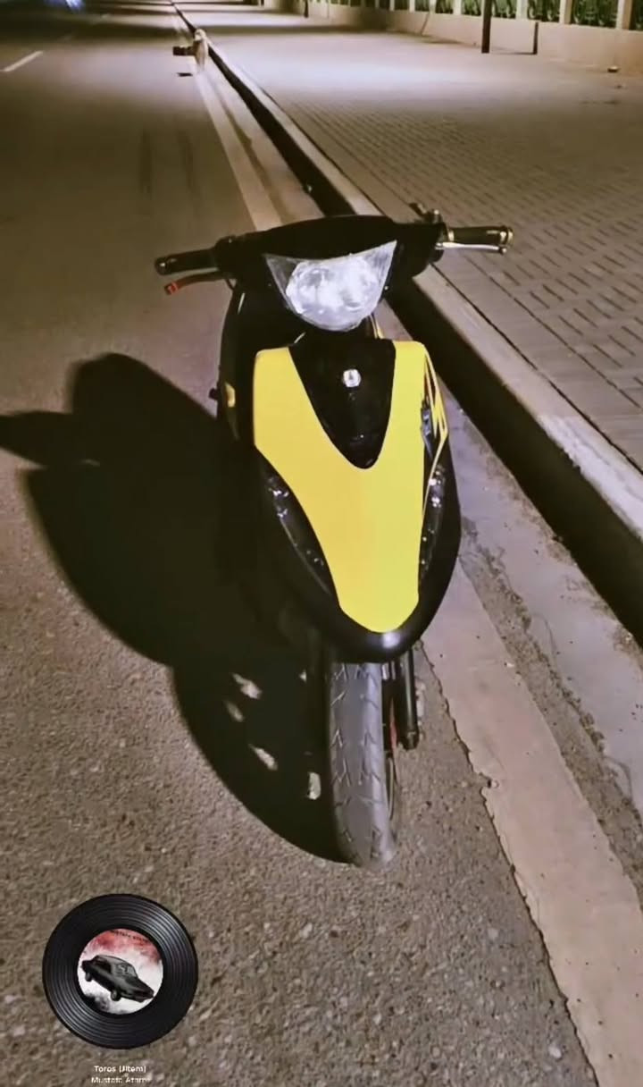 سلام عليكم من رخصة الادمن ماكس عدله مراوس بايراني انطيك فرق او تنطيني حسب نضافه دراجتك العنده يراسلني ***********
