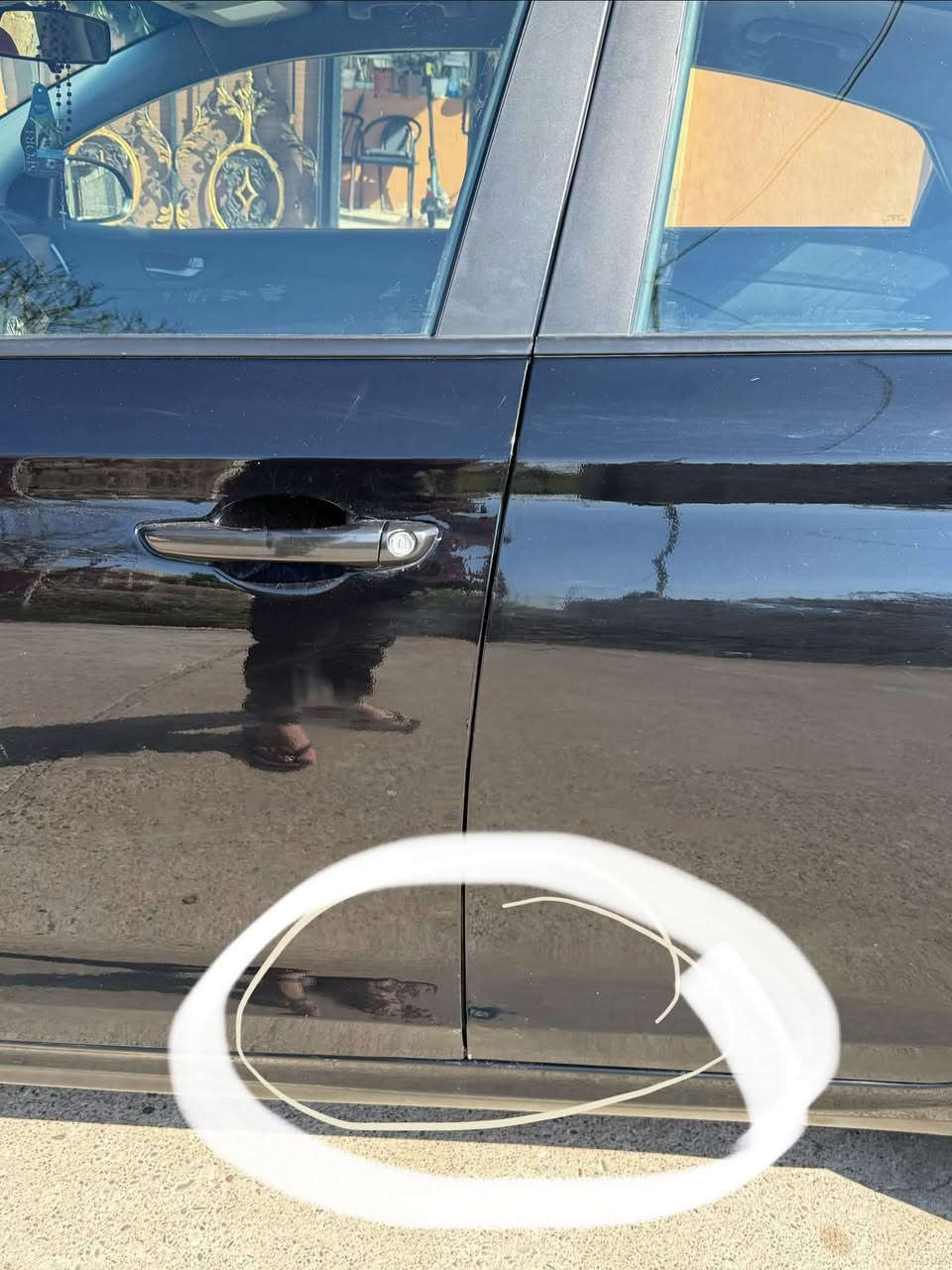 للبيع  اكسنت ٢٠٢٢ سعر ١١٧
بيها قطعة صبخ جاملخ امامي وزاوية من بنيد وبيها بين البابين طخة بدون صبخ موجودة بالصورة من داخل نظيف فول
وارد امريكي ماشية ٤٨ الف
***********
