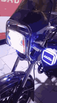 يراني سونك مديل 26 جديدة 5كيرسوبر٢٠٠
مكان بغداد  للاستفسار ***********
