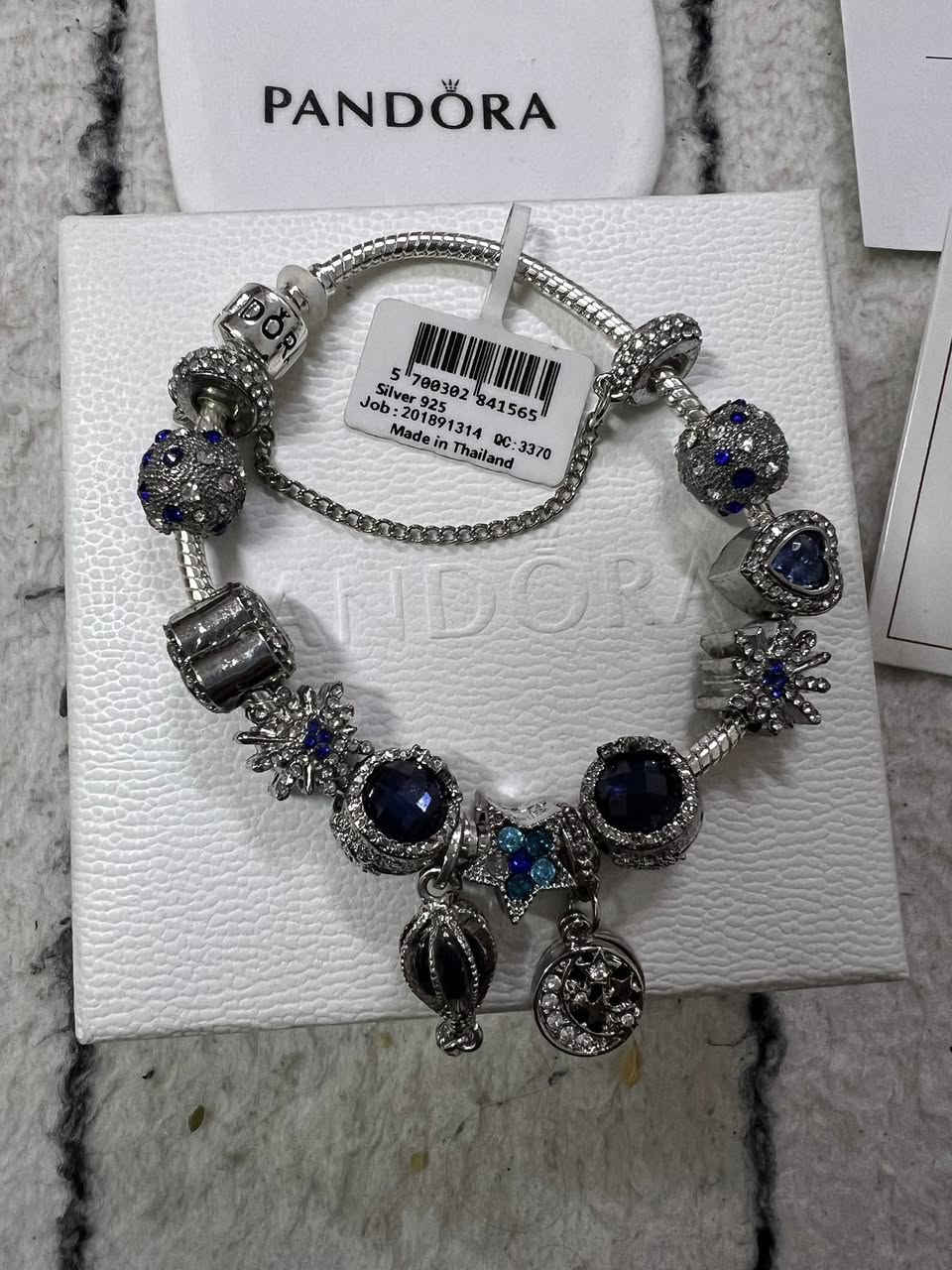 يالله
قطع فضه او حديد معرف كلهم بيهم ختم ٩٢٥ 
اني ابيعك حديد 
ابيع مفرد 
اليحب شلع كلهم ابيع 
يتوفر توصيل محافضات


**إذا كنت صاحب هذا الإعلان وتريد حذفه لأي سبب، رجاءا أرسل رسالة إلى الدعم الفني**