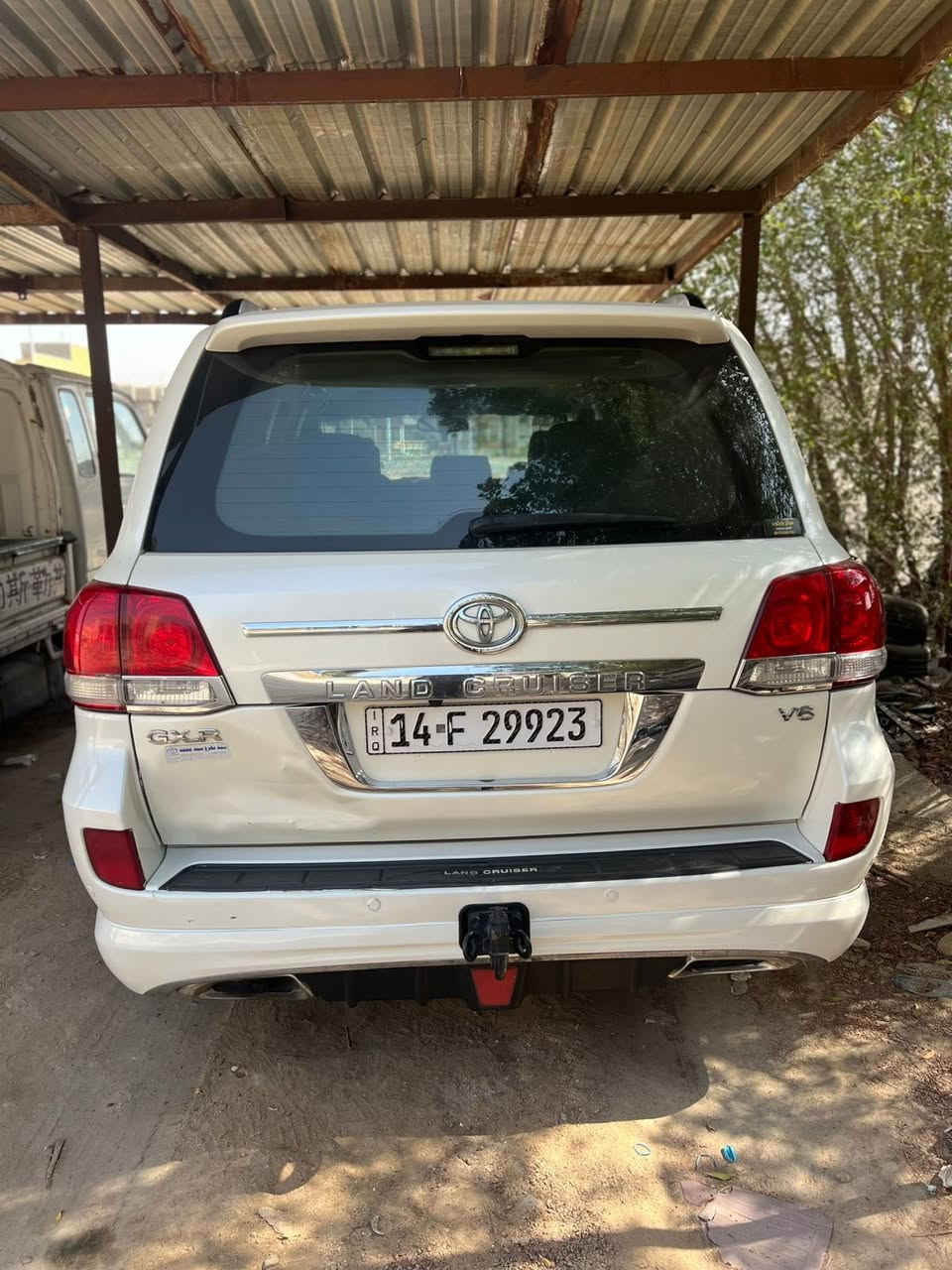 السلام عليكم جكساره 2011 بصره بسمي مكينه 6 سلندر حساس امامي خلفي 3 شاشات كشنات جلد سياره مكينه كير حداده تبريد كله جديد بيه صبغ بس الداير الخلفي الايمن ونفس المدكر الخلفي بي دحكه وباقيه ع حاله  وطعجه باب الدلعه وباقيه على حاله السعر 300 
مكان السياره البصره الاتصال ***********
