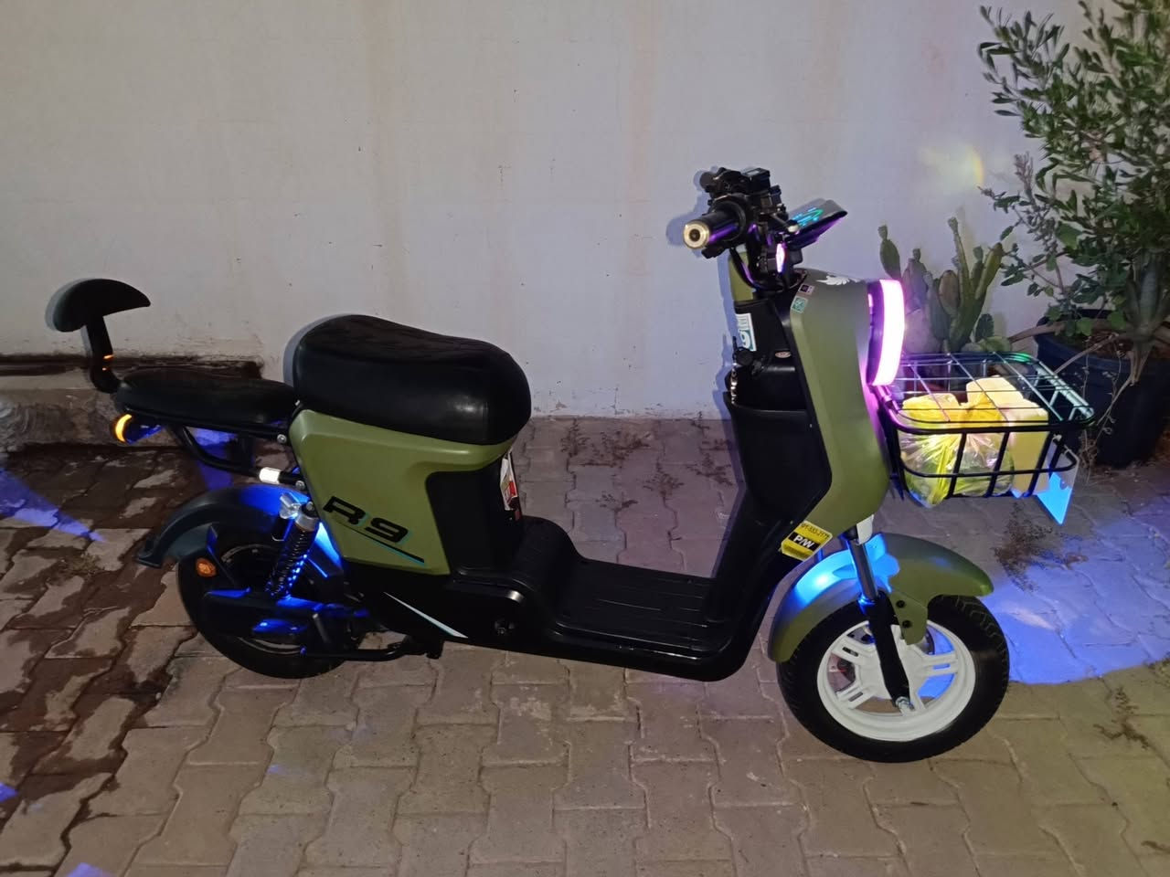 R9 موديل 2025
5 بطاريات جديد 💎

عنوان كركوك شوراو 

***********📞

سعر (450) بيها مجال
