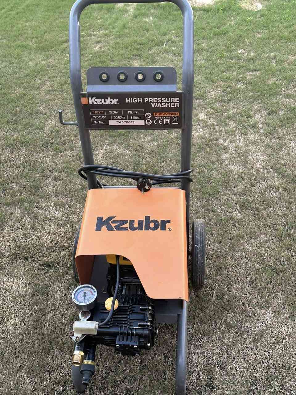 السلام عليكم مضخه صناعيه بعده جديده المكان بغداد المشتل للتصال***********
