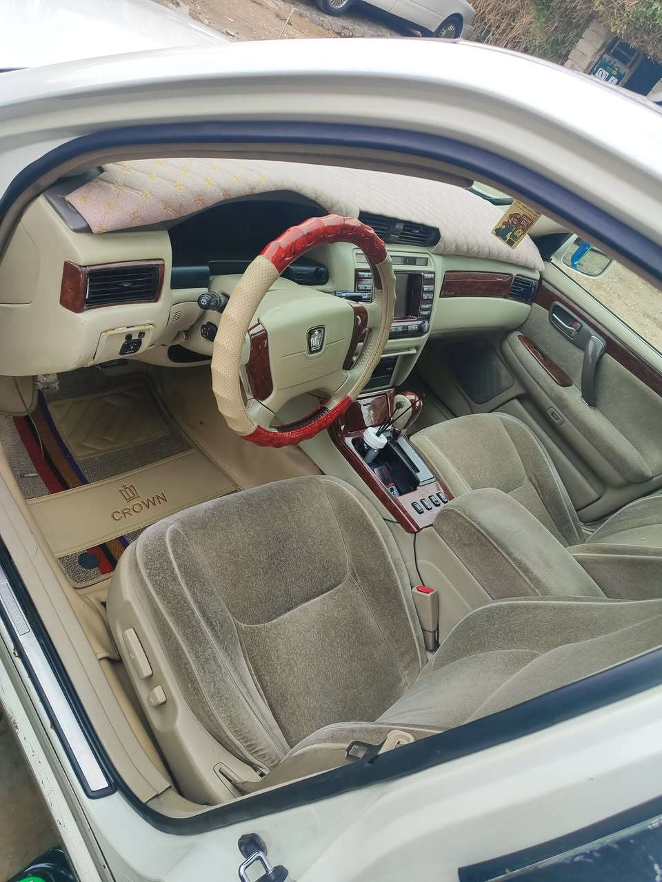 سلام عليكم ملكه اربع دكم سياره كفاله كص ونقل جثه محرك ففتي 2ونص رقم نجف سنويه بشهر ثالث تسقط مداور ثاني يوم سياره مال بيت خير من الله ستفسار عل رقم ***********مكان سياره نجف قضاء المشخاب سياره اصل كرستال شاصي 75
