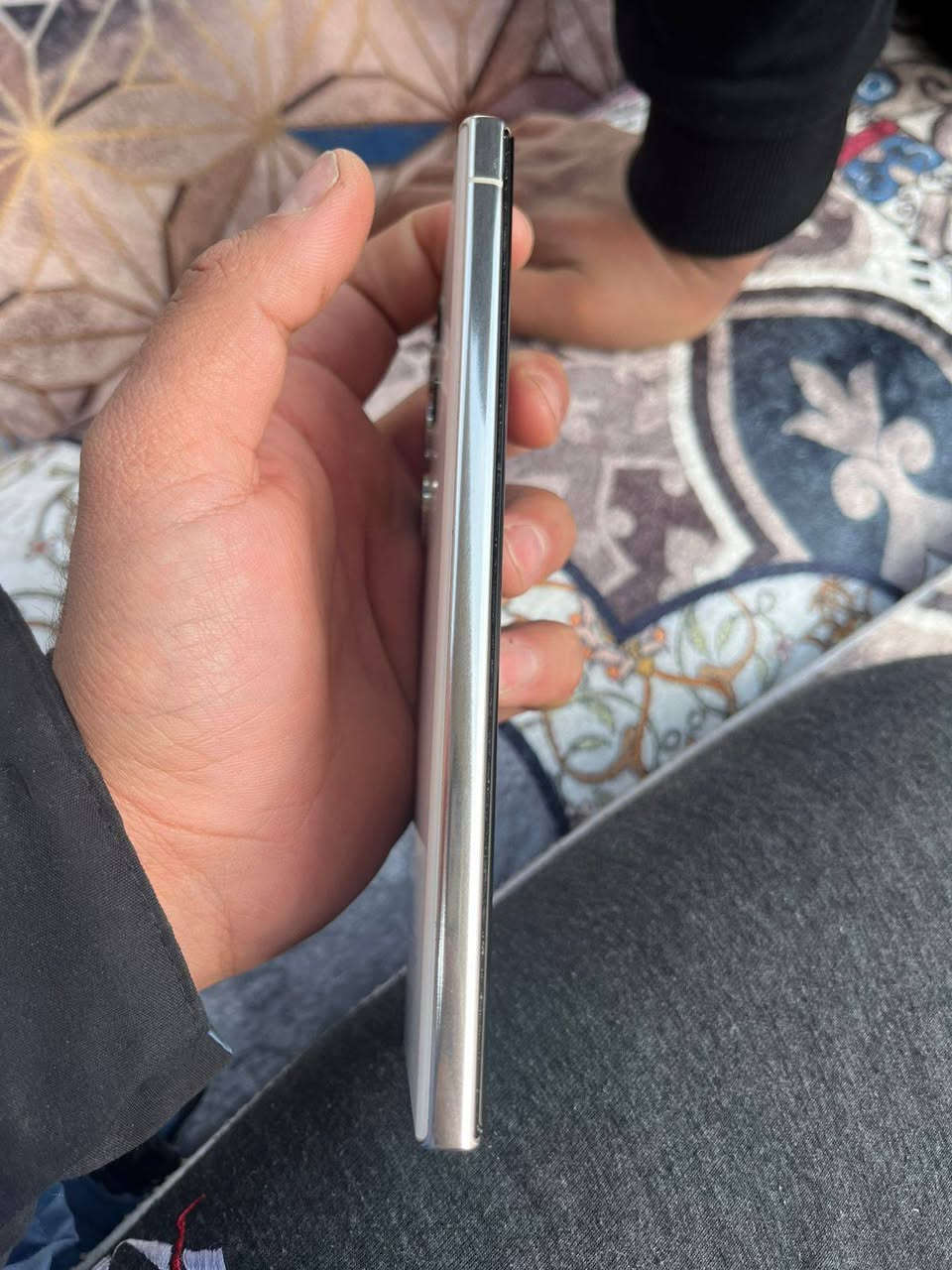 السلام عليكم
كلكسي اس ٢٣ الترا ذاكره ٥١٢  نضيف استعمال شخصي  للبيع
ب٧٢٥ الف  مكاني بغداد


**إذا كنت صاحب هذا الإعلان وتريد حذفه لأي سبب، رجاءا أرسل رسالة إلى الدعم الفني**