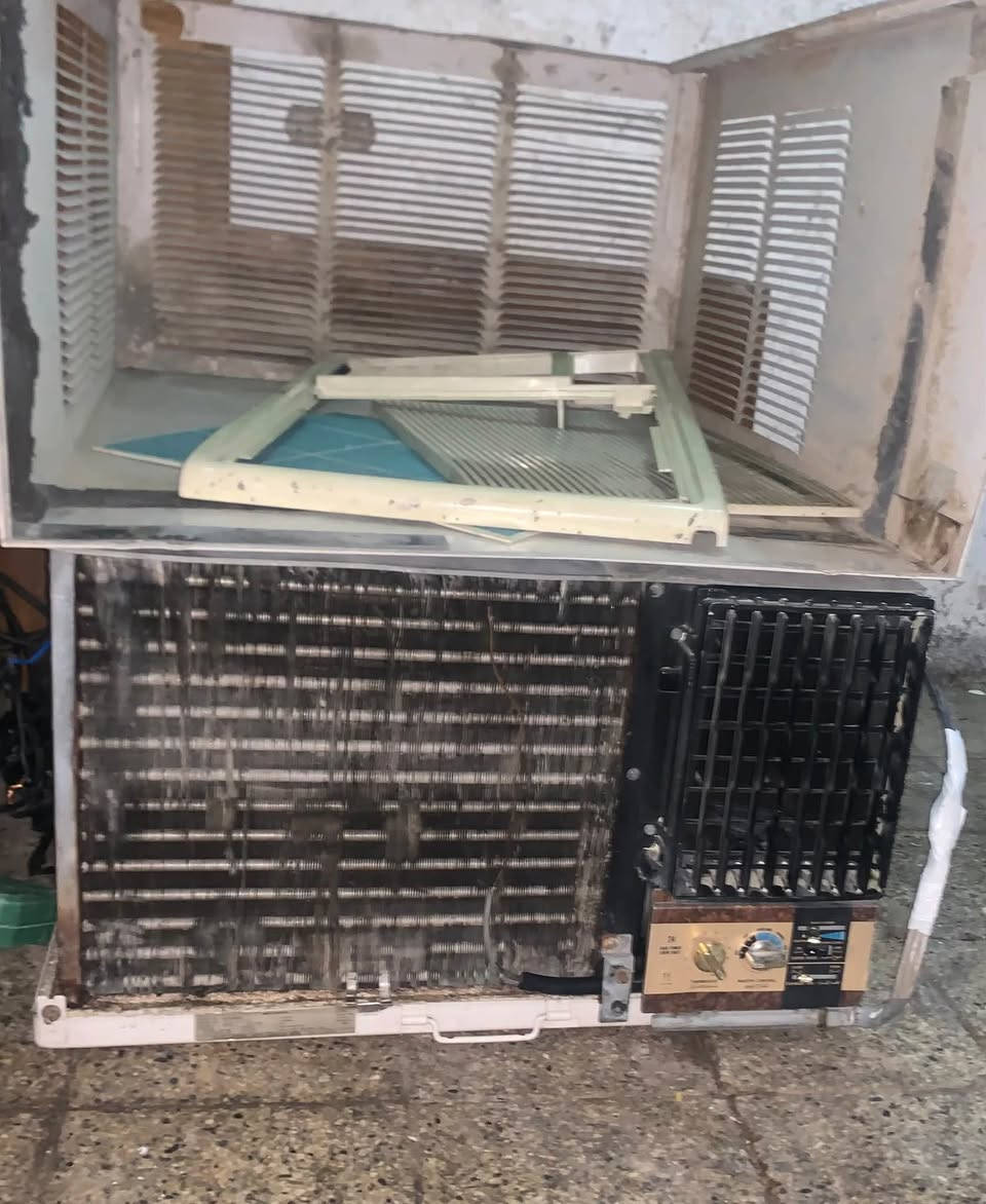 للبيع جنرال طنين شرط التبريد سعره 250 قفل


**إذا كنت صاحب هذا الإعلان وتريد حذفه لأي سبب، رجاءا أرسل رسالة إلى الدعم الفني**