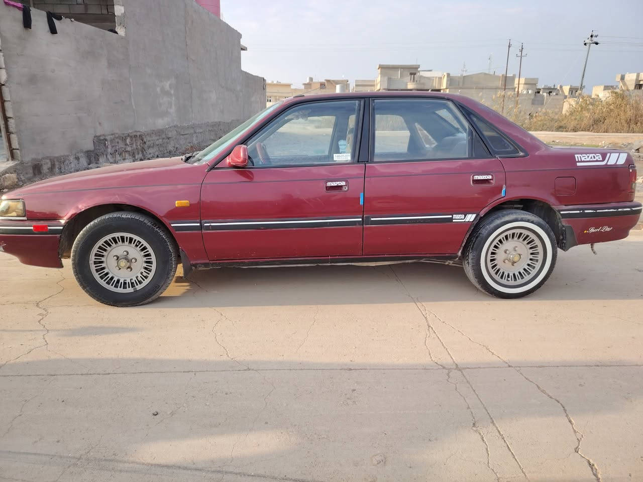 مكلف مازده للبيع شرط التحويل سياره بدون ضرر بدون صبغ موديل90 سياره 8بخ بيه بدايه بكن مكان السياره الحويجه السعر 40 وبي مجال بطاقه بانزين موجود الاستفسار ***********
