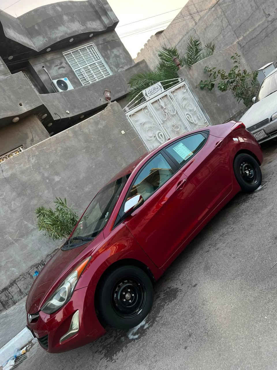 مكلف بل نشر سلام عليكم للبيع النترا موديل 14سياره جديده وجاهزه حادثها جاملغ وبنيد حداده وطخم تاير وتبريد كله جاهز سياره جاهزه مال جناي سنويه لل30تحويل ثاني يوم مكاني بصره السعر 90وبيها مجال للشراي اتصل وتدلل  ***********
