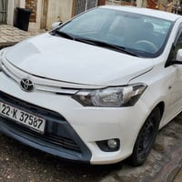 تۆیۆتا یارس 2014  بێ سبوغ شاشە ئایپاد و  کامیرە و حەساس  مەکینە گەورە ...