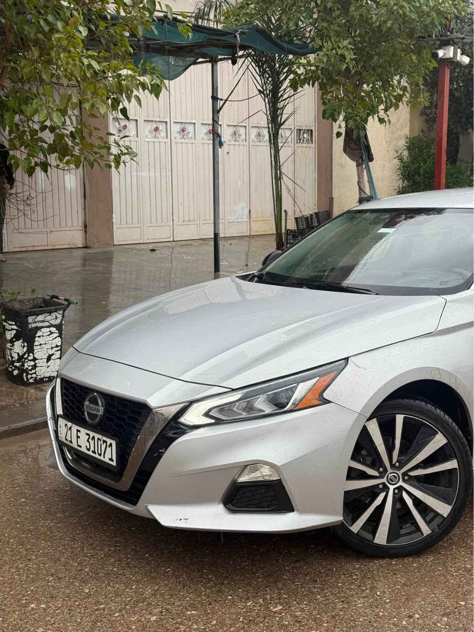 Nissan altima 2020 SR
سەیارەکە تەنها دەرگای سایەقی بۆیاخە لەگەل دۆسەکەی ، چەمەلخی سایەق تۆزێک ساردی هەیە ، پێش و پشت کەپس ، 74 هەزار ڕۆشتووە ، هەموو شتیکی تازەیە ، 
*********** السليمانية, العراق
