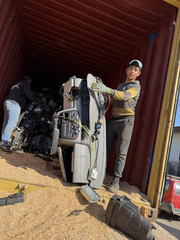 تم وصول البضاعه والحمدلله🧿
سيارات كامله جميع الاوان والاحجام💥
اوبل كاميش / بزونً🤩
يوجد توصيل لكافة المحافظات العراق 🇮🇶
 
📞***********
