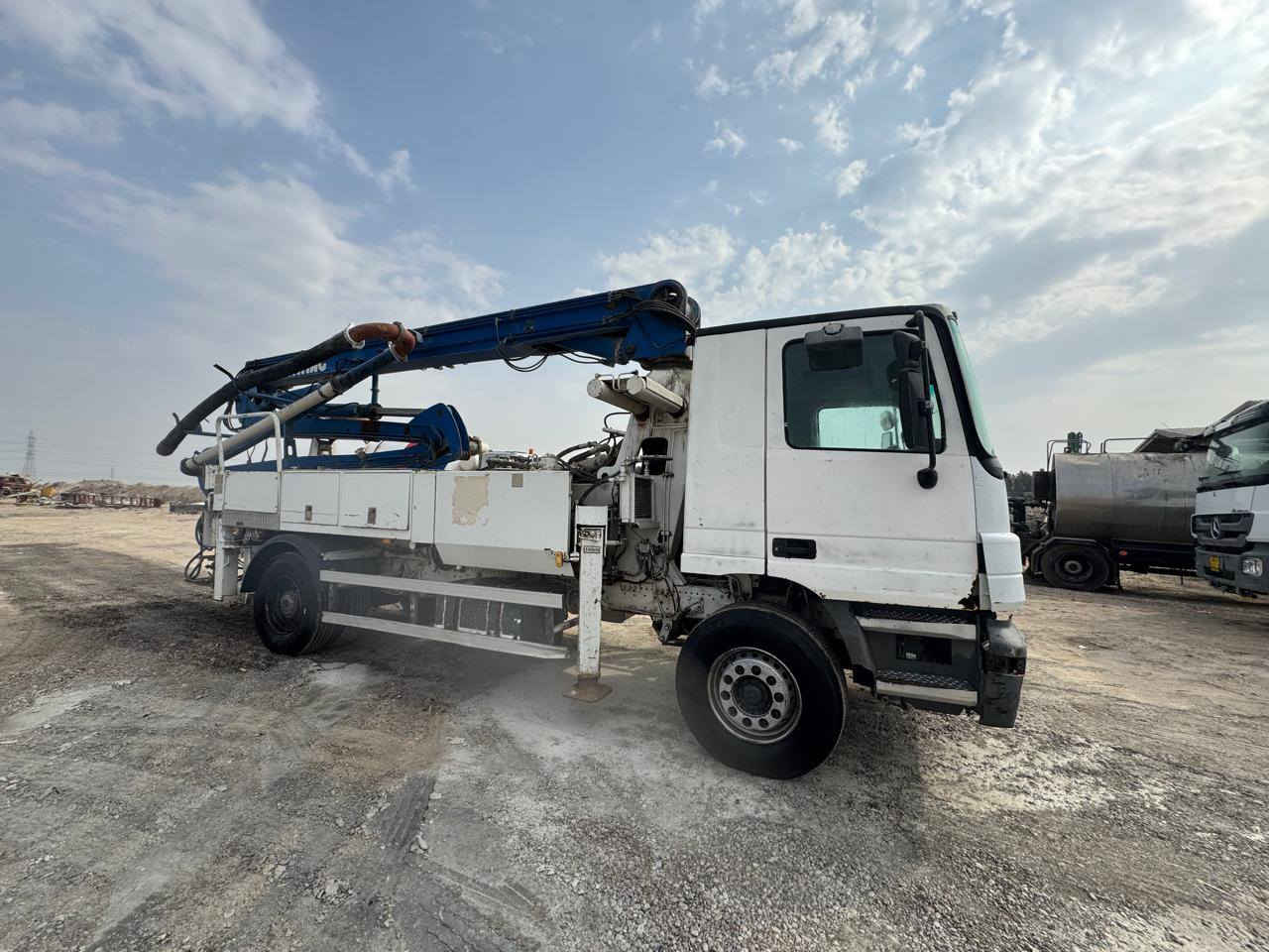 للبيع 2002 شوينك حجم 24 جاهز وشرط الفحص والشغل 
وات ساب ***********
