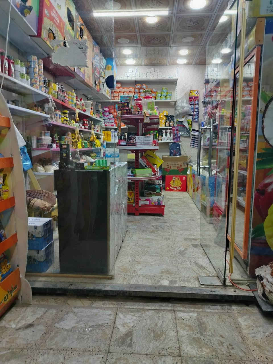 السلام عليكم اسواق للبيع عنوان كربلاء قرب مستشفى الاورام تفاصيل رقم الهاتف ***********
