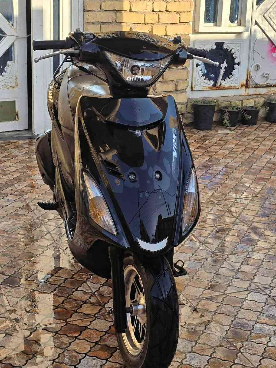 السلام عليكم ادرس ياباني للبيع رمبه صار 10 ايام للبيع كفالة عامة
العنوان كوت داموك واتساب ***********
