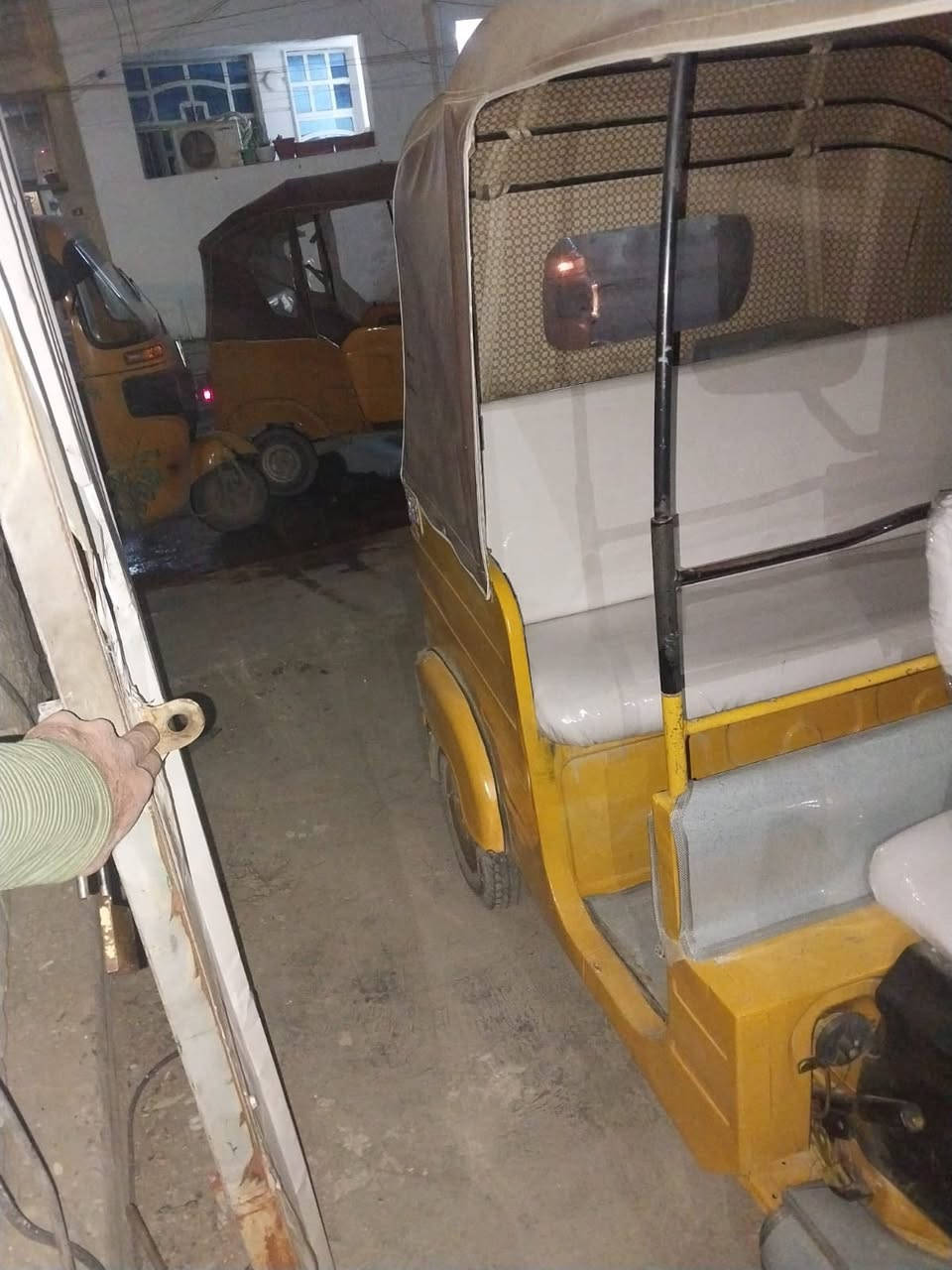 السلام عليكم تكتك للبيع 2020 شهر 7 سنويه باسمي مكينتها بيها بكن فقط كشر نضيف السعر 4700 وبيها مجال للشراي  ‭***********‬
