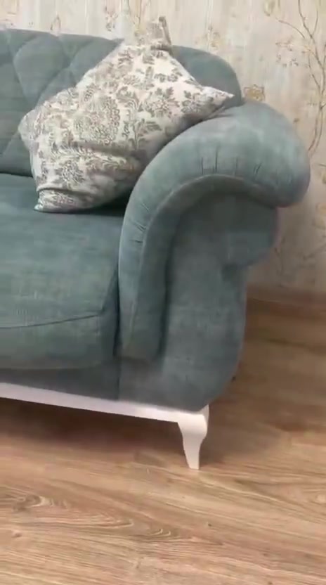 أغراض مستخدمه بحاله جيده للبيع للأستفسار *********** واتساب
