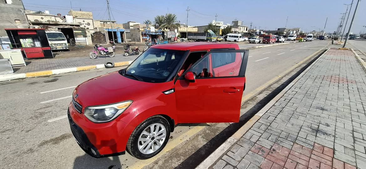 للبيع
صول 19 محرك 2000 
سونار وحادثه مبين بالصور.ضرر خارجي ففط بدون دواخل بدون ايرباك 
سعر 120 
كربلاء. 
بأسمي تحويل مباشر
***********
