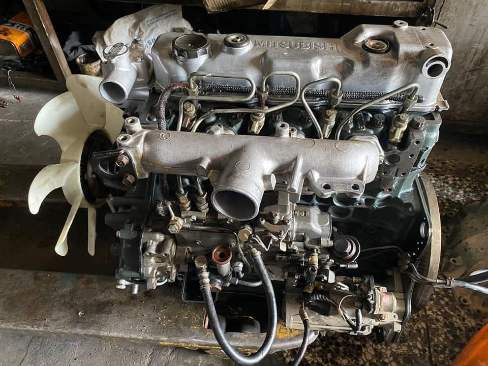 السلام عليكم مكاين وارد جميع الانواع والحجام
كنتر 108 حديث 
كنتر 104/34 حديث
كنتر 104/32 قديم 
ازوزه 112 
ازوزه 115 
مكينة هينو 104 احمر 
بم كنتر كل الاحجام 
بم ازوزه كل الاحجام 
بم هينو كل الاحجام 
 كيرات كنتر + ازوزه + هينو 
عنوان بغداد الشيخ عمر 
عنوان الثاني بغداد جرف النداف كراج الرسول 
 واتس اب***********
واتس اب***********
