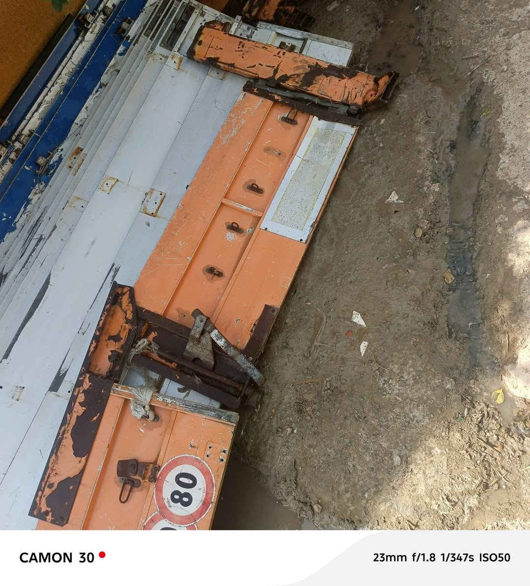 السلام عليكم ورحمة الله اجناب اوربي كرون للبيع ارتفاع ٦٠ س تخم كامل مع باب دفتري


**إذا كنت صاحب هذا الإعلان وتريد حذفه لأي سبب، رجاءا أرسل رسالة إلى الدعم الفني**